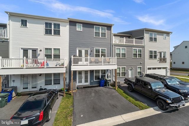 405 GILLESPIE DR, Frederick, MD 21702