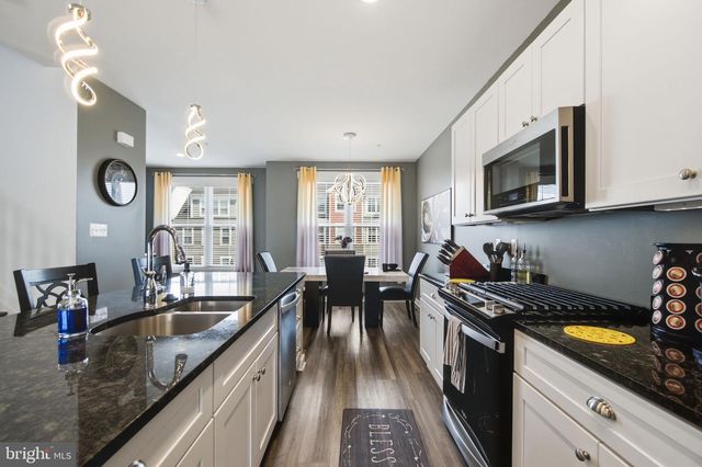 405 GILLESPIE DR, Frederick, MD 21702