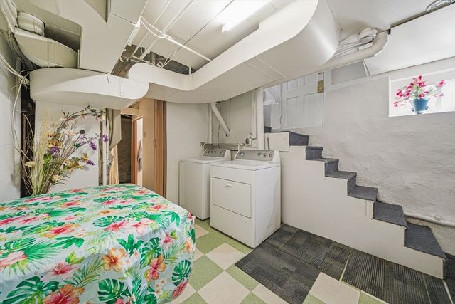 36 Jasper St, Saugus, MA 01906