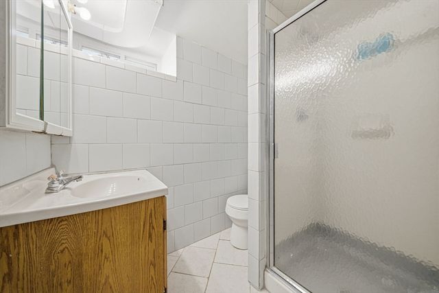 36 Jasper St, Saugus, MA 01906