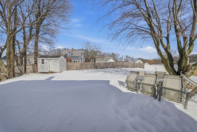 36 Jasper St, Saugus, MA 01906