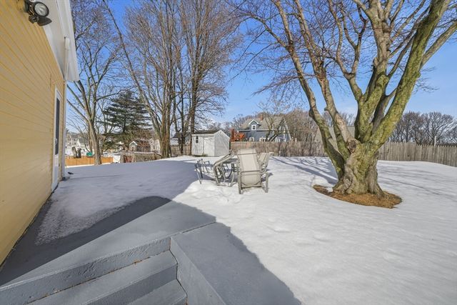 36 Jasper St, Saugus, MA 01906