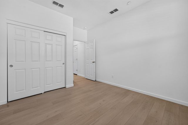 8421 Stara St., Elk Grove, CA 95758