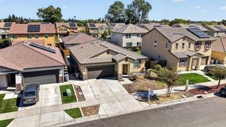 8421 Stara St., Elk Grove, CA 95758