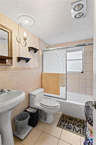 4800 Hillcrest Ln 101, Hollywood, FL 33021