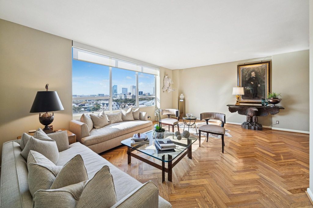 2701 Westheimer Road 9E, Houston, TX 77098