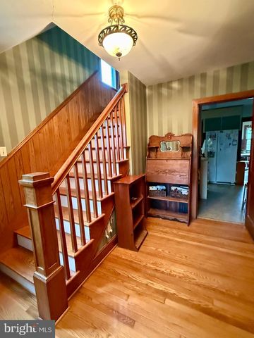 398 FALLING SPRING ROAD, Chambersburg, PA 17202