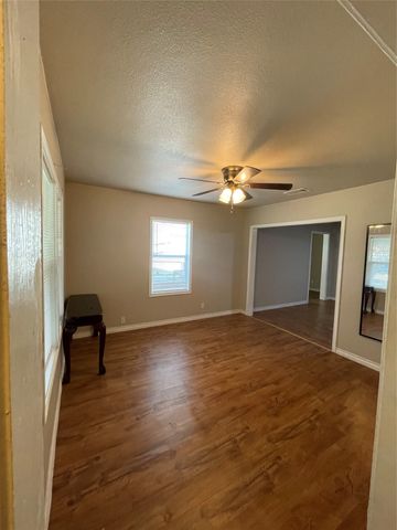 1018 Dubois Street, Denison, TX 75020