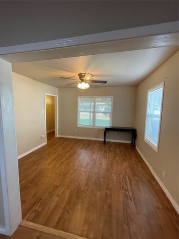 1018 Dubois Street, Denison, TX 75020