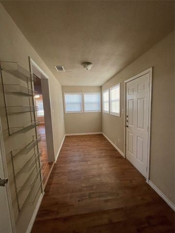 1018 Dubois Street, Denison, TX 75020