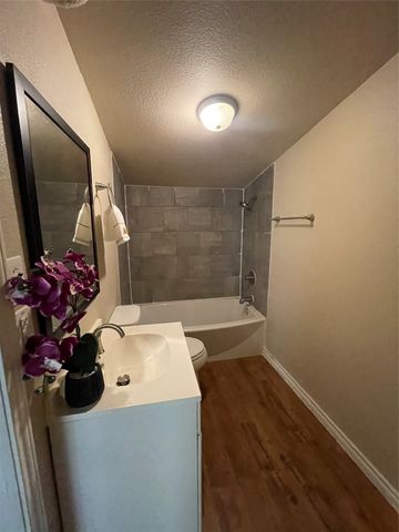 1018 Dubois Street, Denison, TX 75020