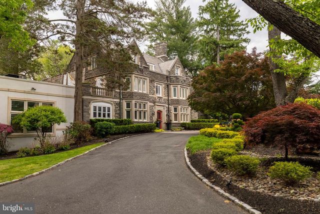 1670 CLOVERLY, Jenkintown, PA 19046