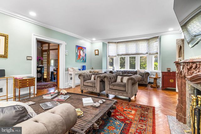 1670 CLOVERLY, Jenkintown, PA 19046