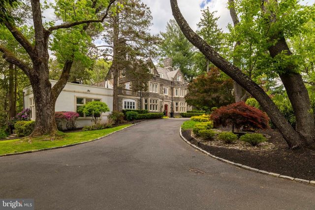 1670 CLOVERLY, Jenkintown, PA 19046