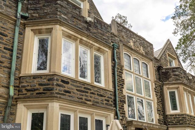 1670 CLOVERLY, Jenkintown, PA 19046