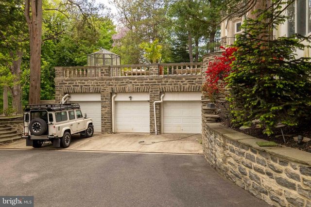 1670 CLOVERLY, Jenkintown, PA 19046