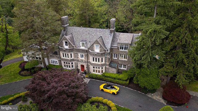 1670 CLOVERLY, Jenkintown, PA 19046