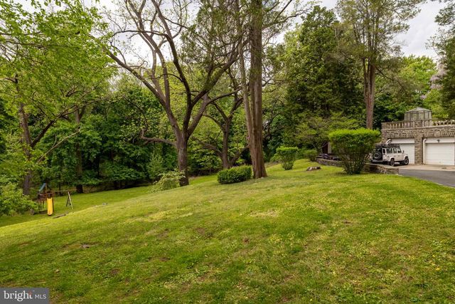 1670 CLOVERLY, Jenkintown, PA 19046