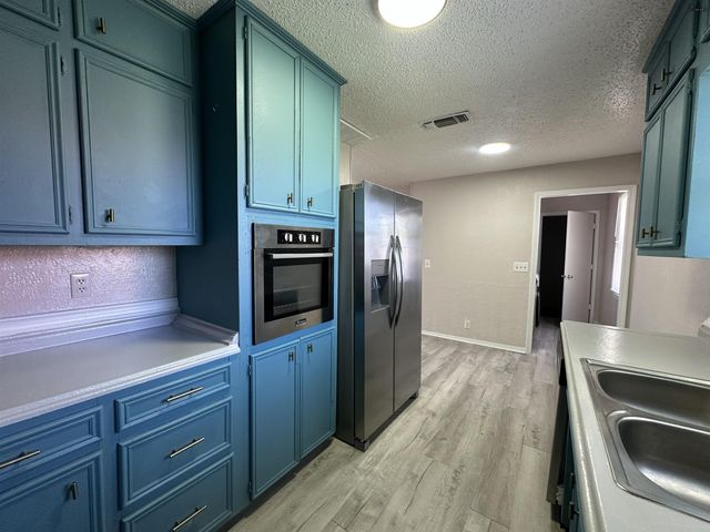 1 BANDERA CIRCLE, Wichita Falls, TX 76302