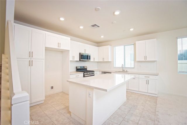 3672 S Brunswick Paseo, Ontario, CA 91761