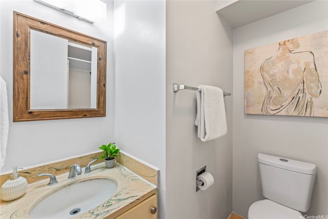 53-549 Kamehameha Highway 618, Hauula, HI 96717