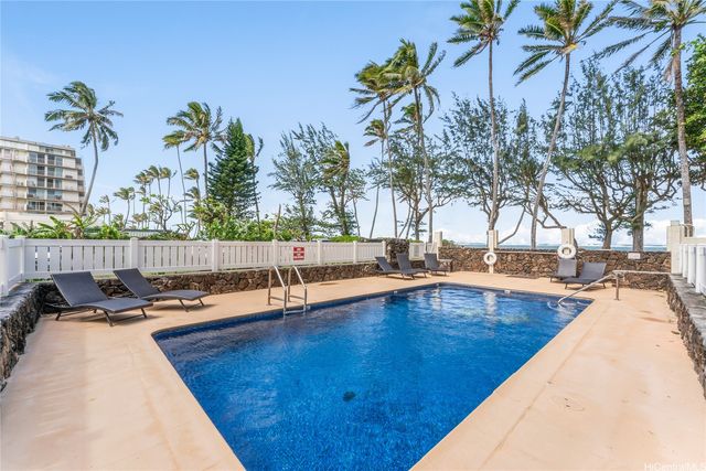 53-549 Kamehameha Highway 618, Hauula, HI 96717