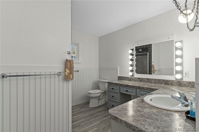 1680 SE 2nd Court, Crystal River, FL 34429