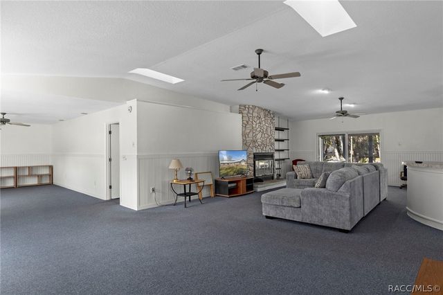 1680 SE 2nd Court, Crystal River, FL 34429