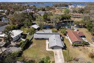 1680 SE 2nd Court, Crystal River, FL 34429