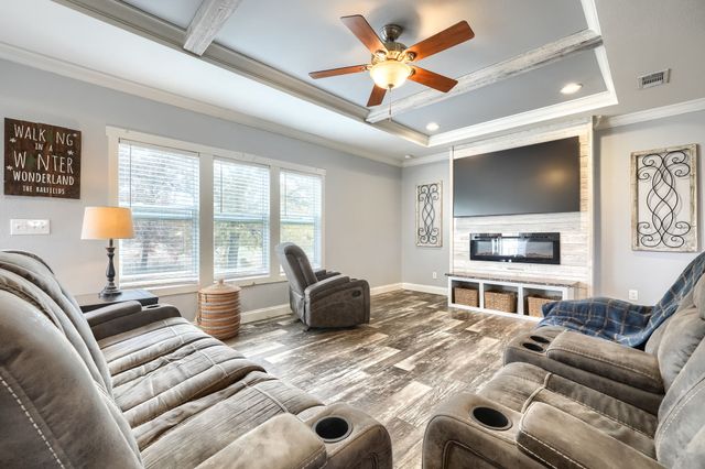 575 State Highway 276, Point, TX 75472