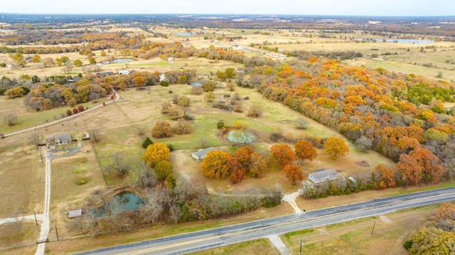 575 State Highway 276, Point, TX 75472