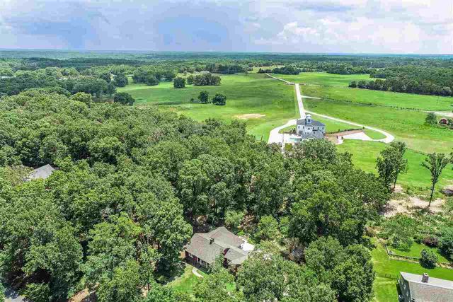 364 Ridgewood Drive, Hartwell, GA 30643