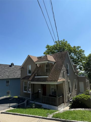 394 Upland Avenue, Yonkers, NY 10703