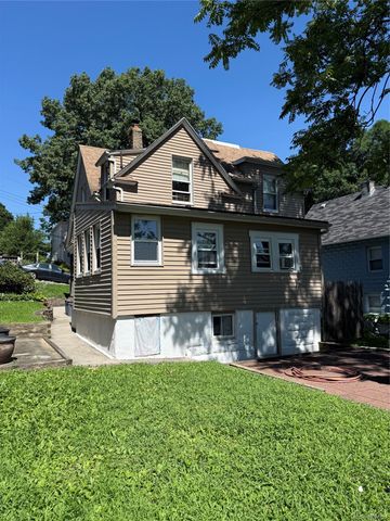 394 Upland Avenue, Yonkers, NY 10703