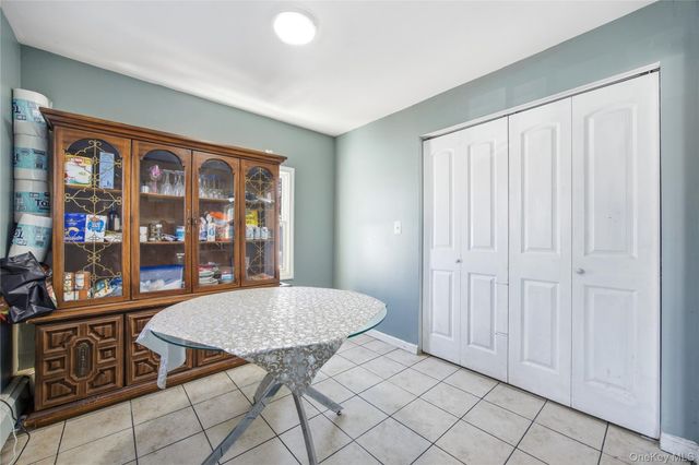 17 Cedar Street, Central Islip, NY 11722