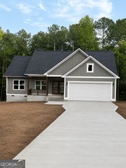 93 Anita Drive, Manchester, GA 31816