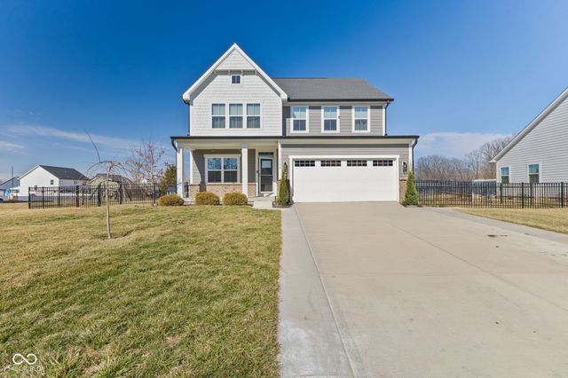 7146 W Stone Pass, New Palestine, IN 46163