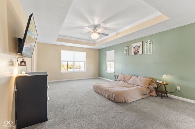 7146 W Stone Pass, New Palestine, IN 46163