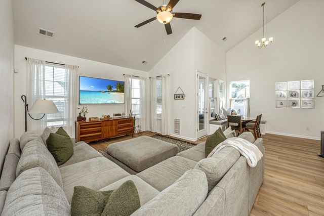 168 Netherfield Drive, Summerville, SC 29486