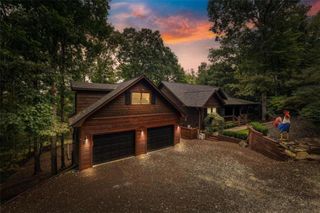 199 Fox Run Drive, Blue Ridge, GA 30513
