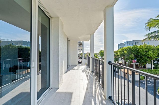 191 SE 20 Avenue 412, Deerfield Beach, FL 33441