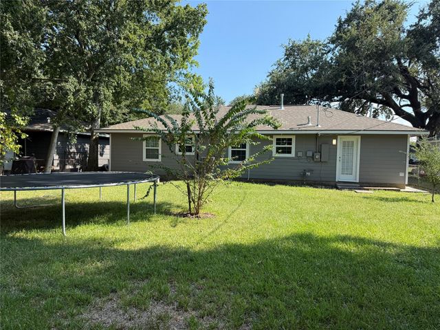 1415 Regal Street, Houston, TX 77034