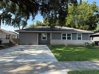 1415 Regal Street, Houston, TX 77034