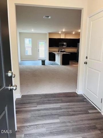 851 Mckenzie Park Terrace, Wendell, NC 27591