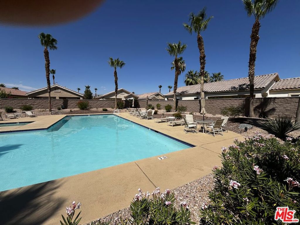 Image 30 of property listing at 78568 Glastonbury Way, Palm Desert, CA 92211
