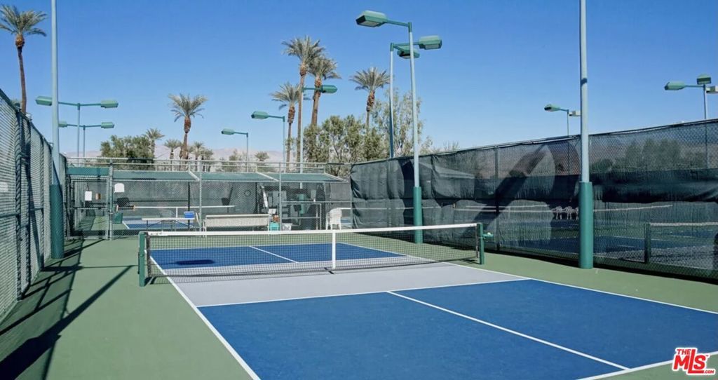 Image 45 of property listing at 78568 Glastonbury Way, Palm Desert, CA 92211