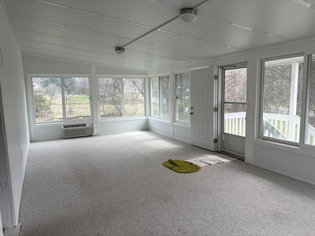 1909 Bell Road, Niles, MI 49120