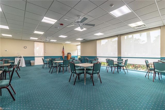 7406 Lake Breeze DR # 218, Fort Myers, FL 33907