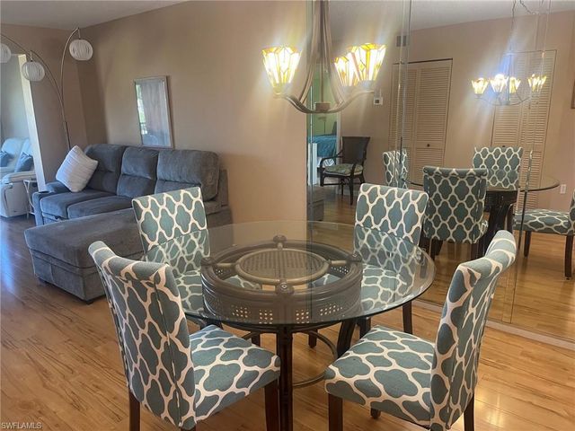 7406 Lake Breeze DR # 218, Fort Myers, FL 33907