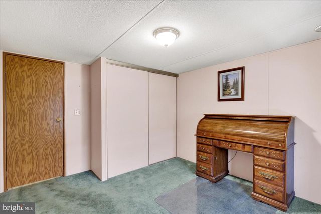 102 THRUSH CT S, Lancaster, PA 17603